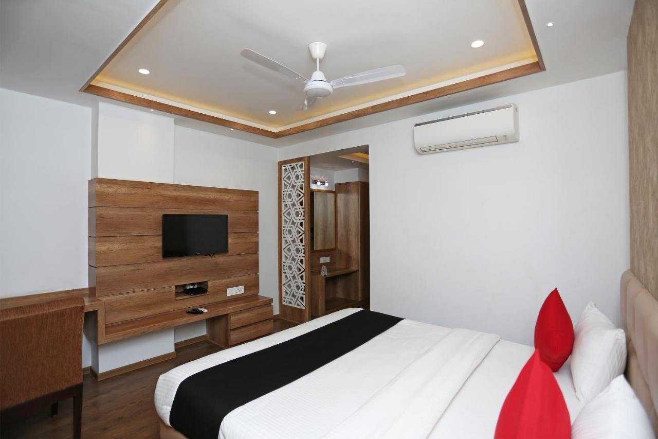 Hotel Yelchiko Waranasi Zewnętrze zdjęcie